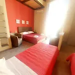 Emyjo Central B&B